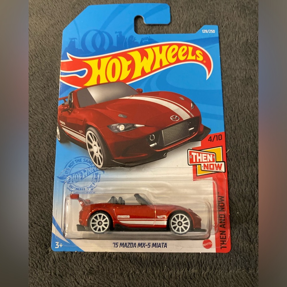 "🥦5/$25🥦" Hot Wheels ‘15 Mazda MX-5 Miata